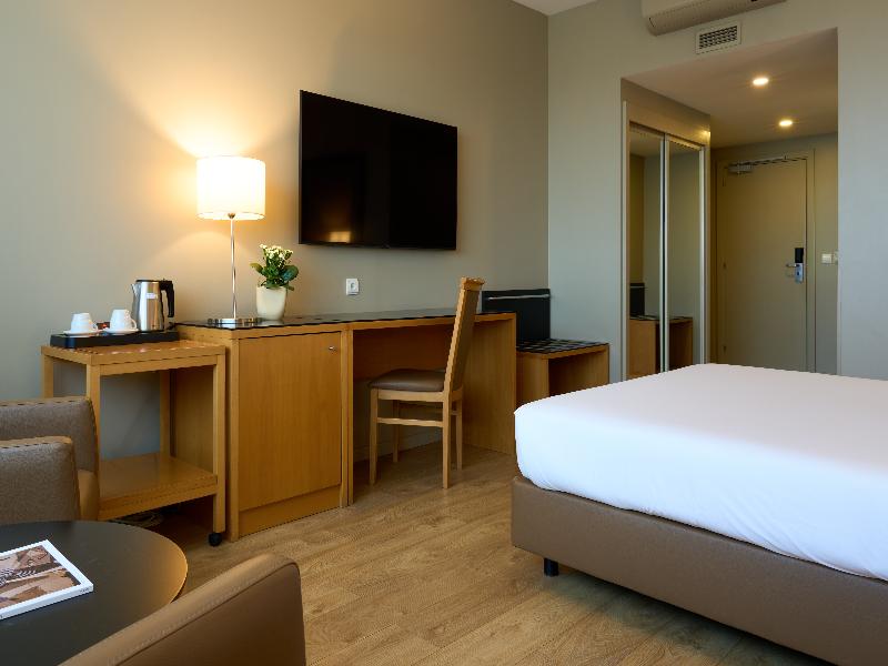 Portus Cale Hotel - Oda