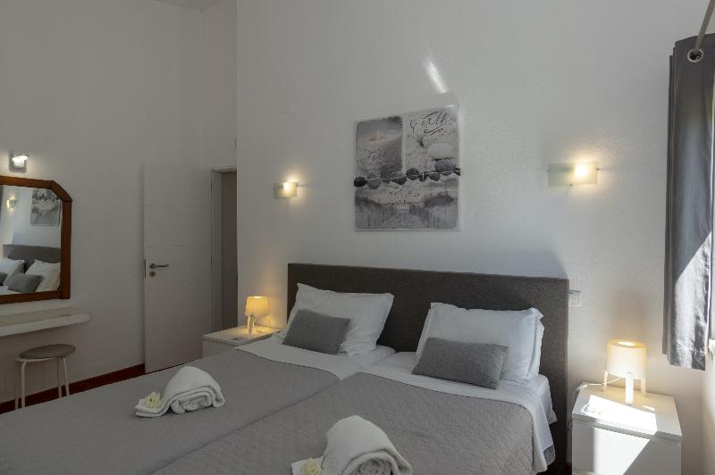 Rocha Brava Village Resort - Oda