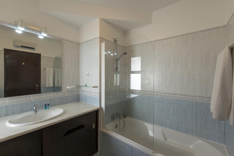 Rocha Brava Village Resort - Oda