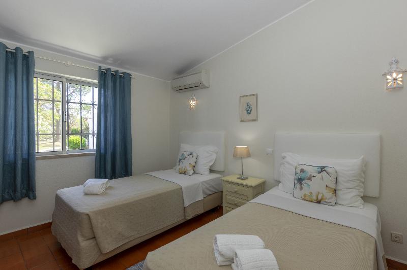 Rocha Brava Village Resort - Oda