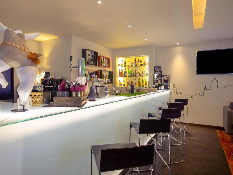 Mercure Porto Centro Santa Catarina - Bar