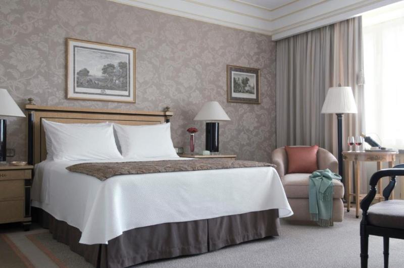 Four Seasons Hotel Ritz Lisbon - Oda