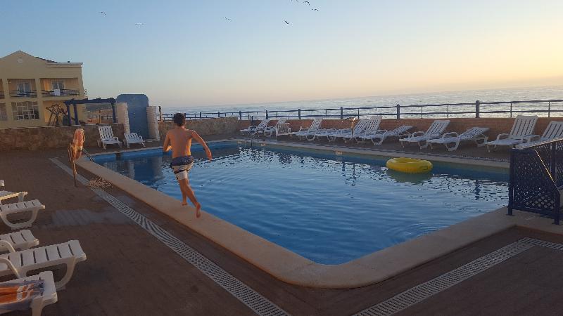 Praia Azul Hotel Apartamento - Havuz