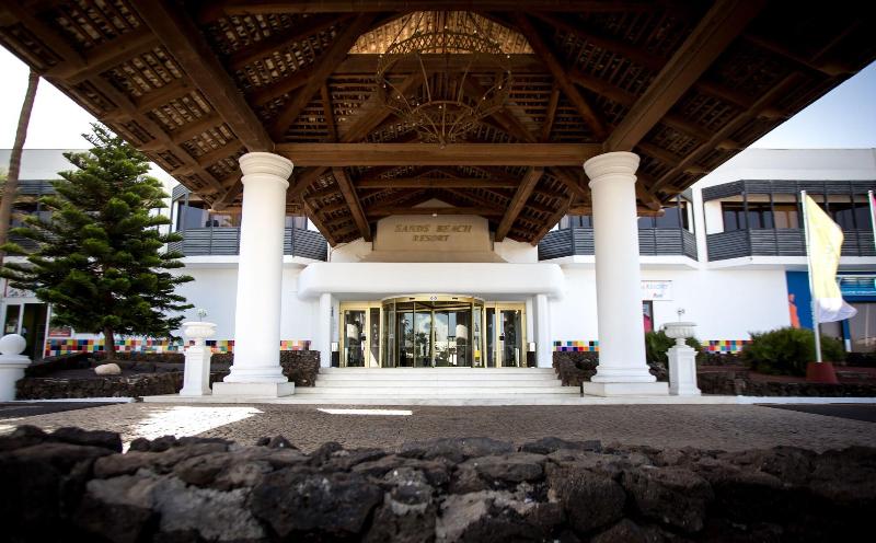 Sands Beach Resort - Genel