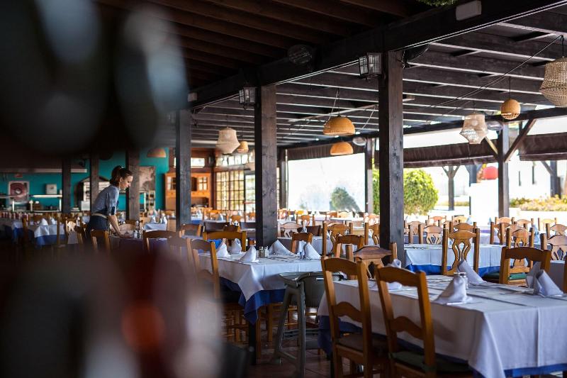 Sands Beach Resort - Restoran