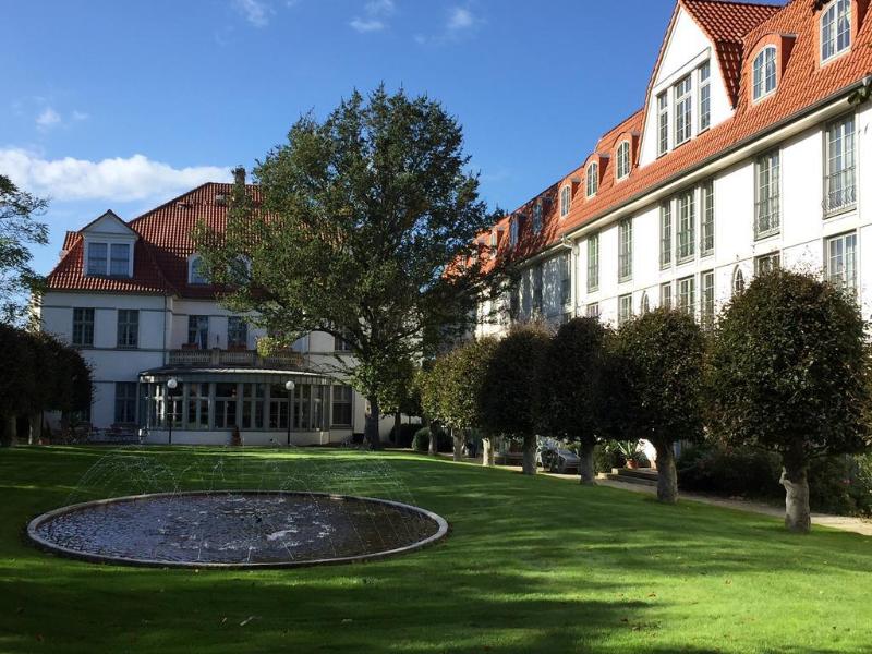 Villa Heine - Genel