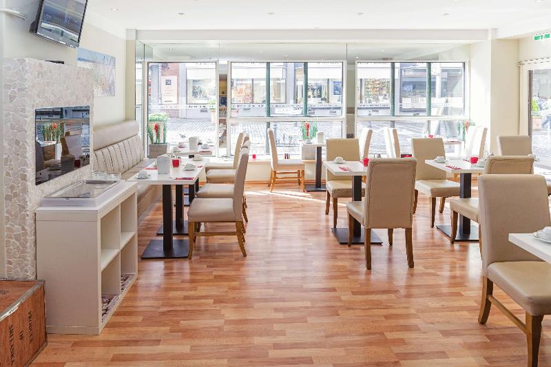 Hotel am Kieler Schloss Kiel by Premiere Classe - Lobi