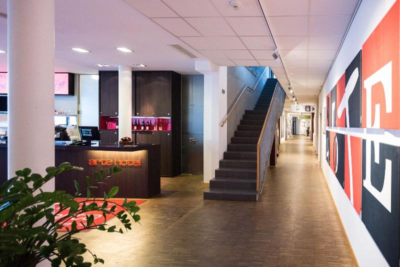 Arte Hotel Krems - Lobi