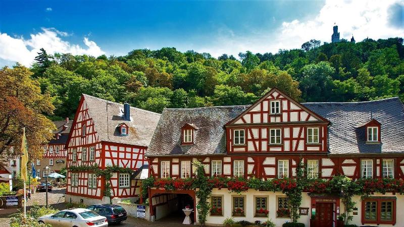 Zum Weißen Schwanen - Genel