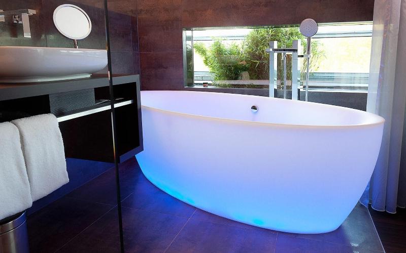 SAKS Urban Design Hotel - Oda