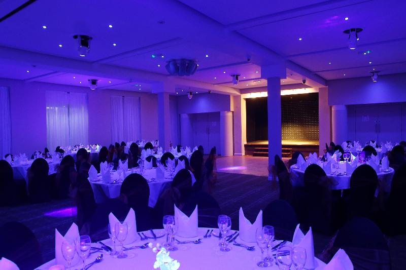 Holiday Inn Sittingbourne Coniston Hotel - Toplantı