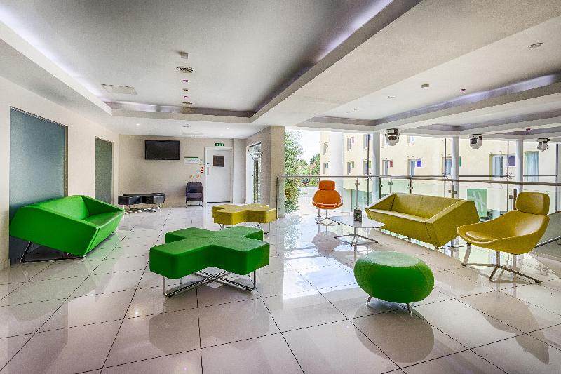 Holiday Inn Sittingbourne Coniston Hotel - Genel