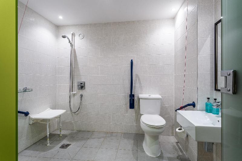 Holiday Inn Sittingbourne Coniston Hotel - Oda