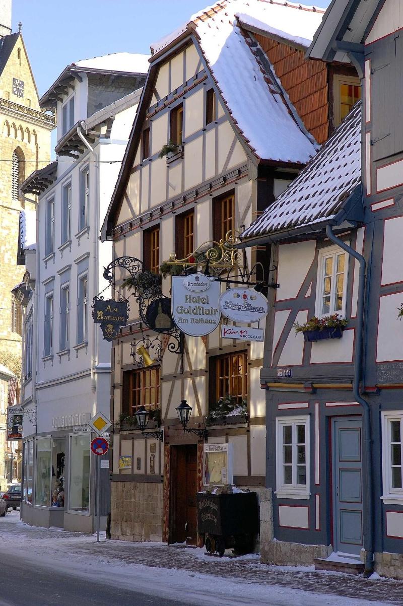 Goldflair am Rathaus - Genel