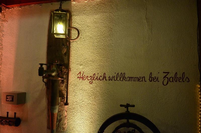 Goldflair am Rathaus - Genel
