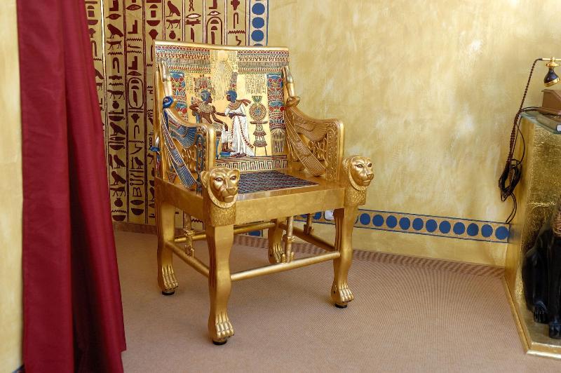 Goldflair am Rathaus - Oda