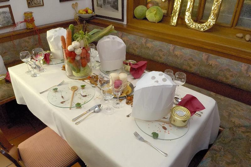 Goldflair am Rathaus - Restoran