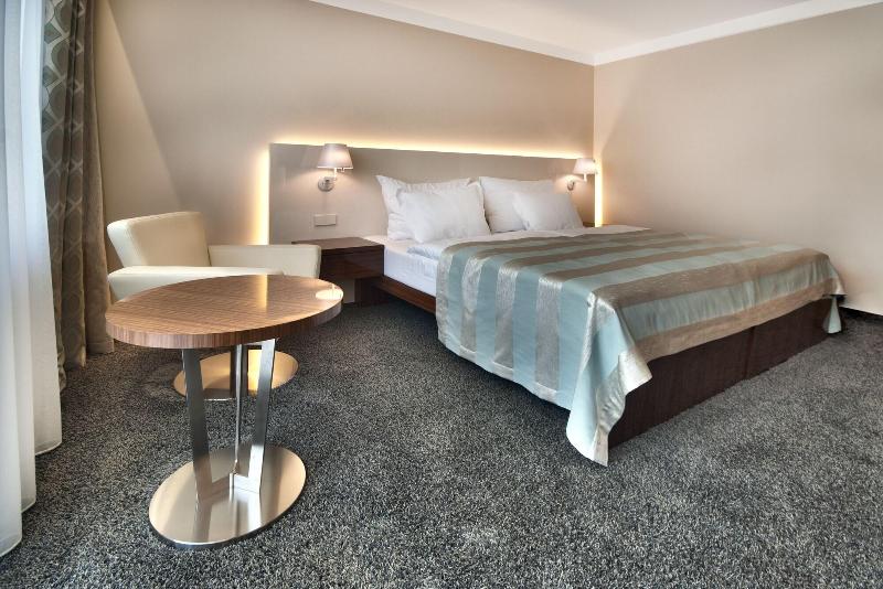 Luxury Spa & Wellness Hotel Prezident - Oda
