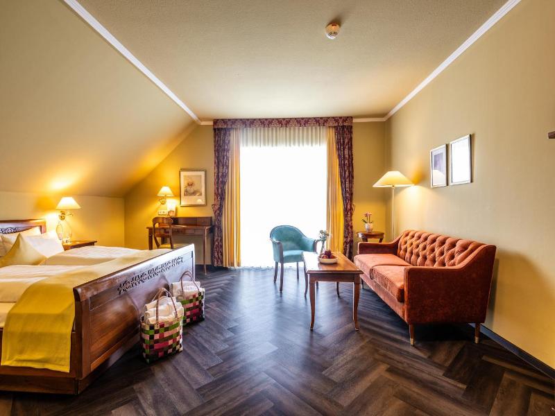 Schloss Hotel Petry - Genel
