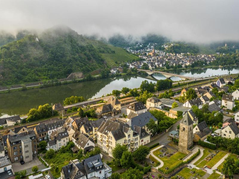 Schloss Hotel Petry - Genel