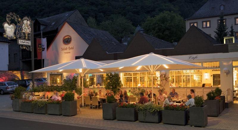 Schloss Hotel Petry - Genel