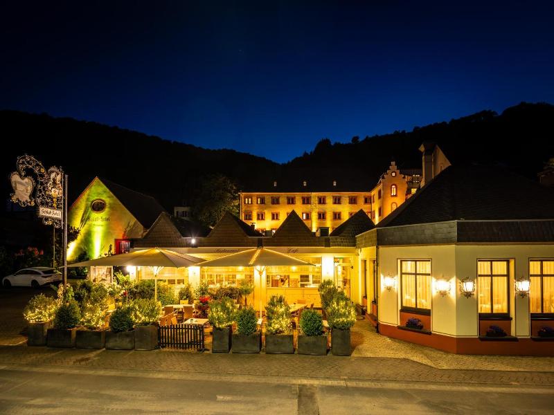 Schloss Hotel Petry - Genel