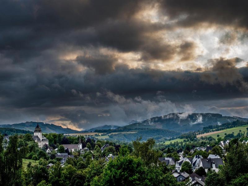 Sauerland Alpin Hotel - Oda