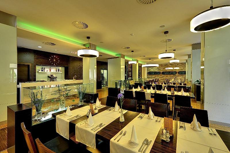 Royal Regent - Restoran