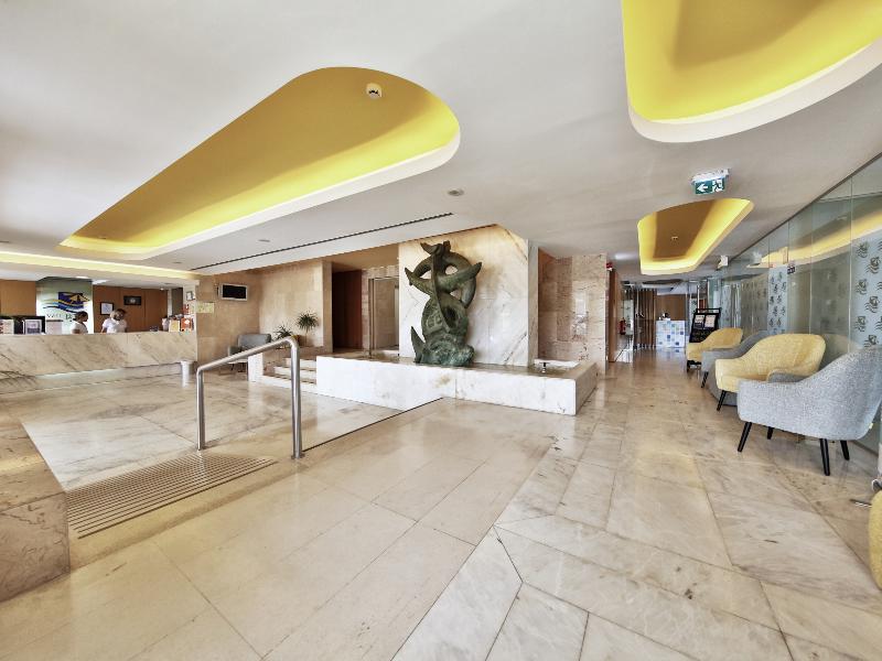 Interpass Vauhotel Apartamentos - Lobi