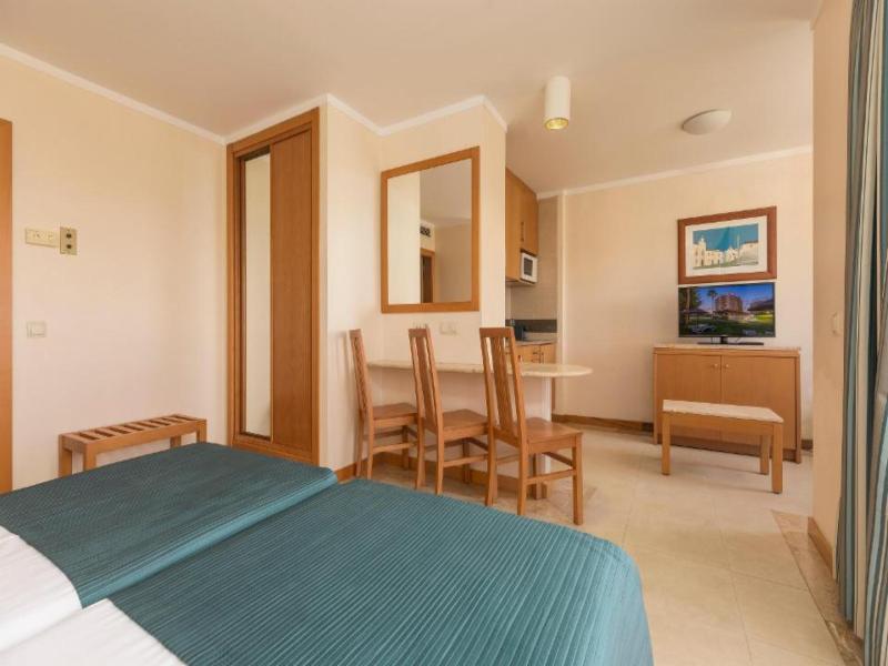 Interpass Vauhotel Apartamentos - Oda