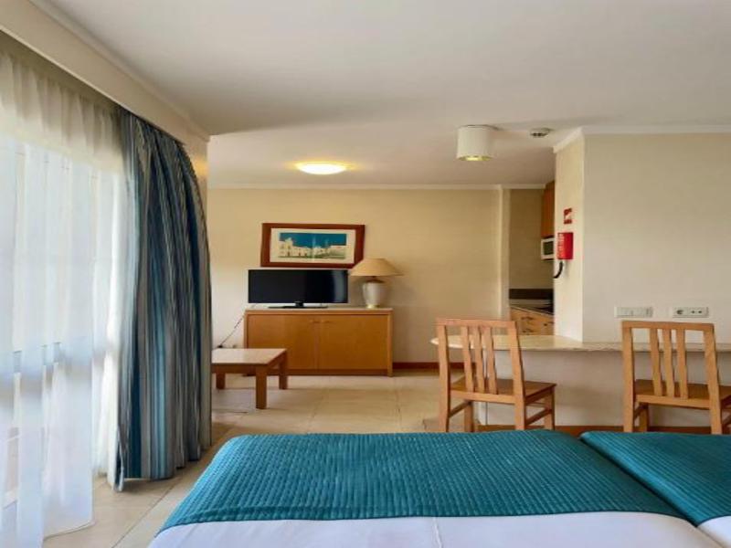 Interpass Vauhotel Apartamentos - Oda