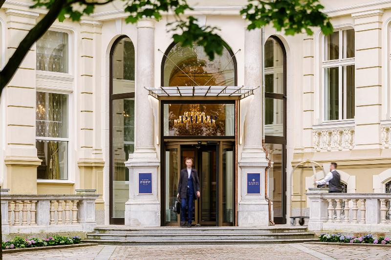 Grandhotel Pupp - Genel