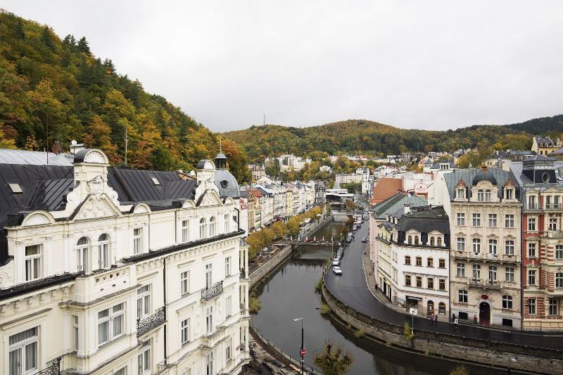 Grandhotel Pupp - Genel