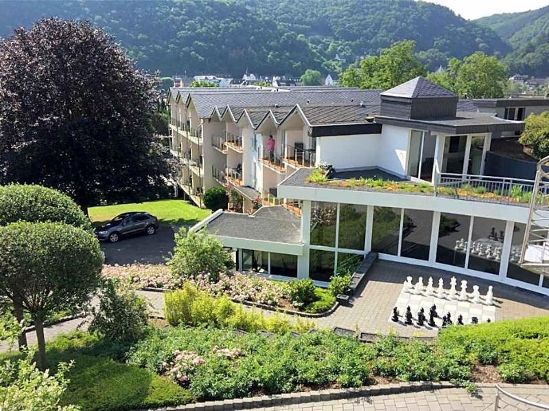 Krähennest - Genel