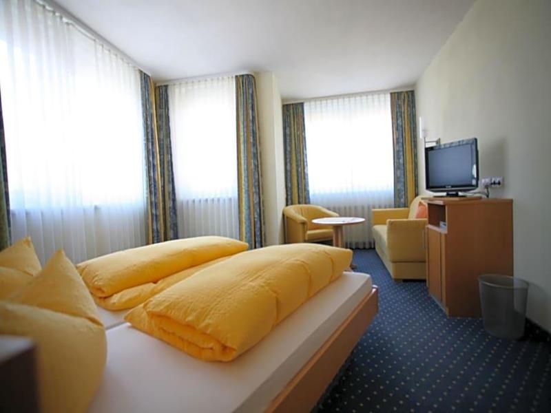 Hotel Linde - Oda