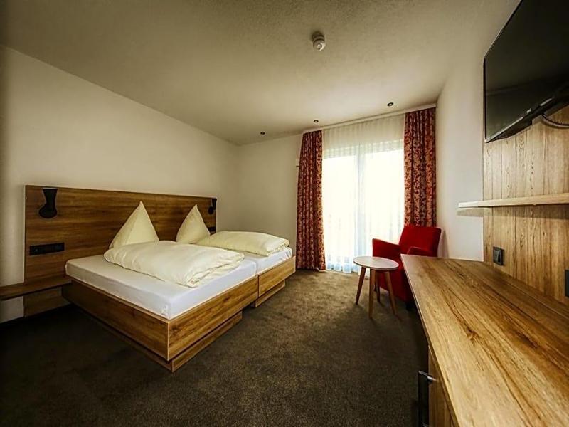 Hotel Linde - Oda