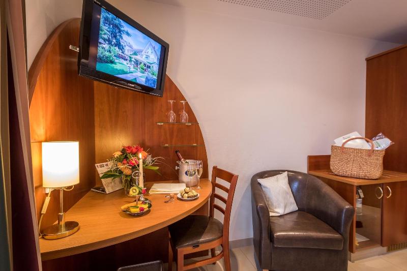 Gartenhotel Heusser & Doggy Wellness - Oda