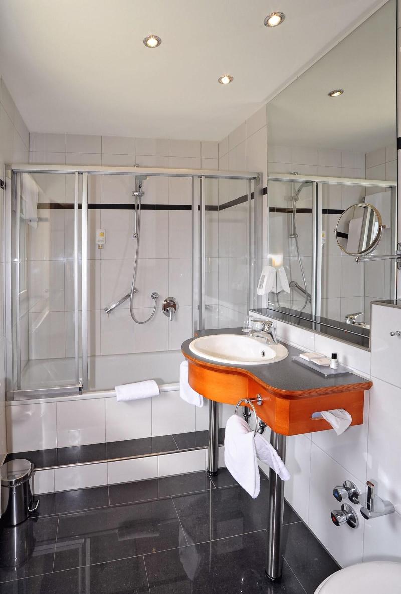 Gartenhotel Heusser & Doggy Wellness - Oda