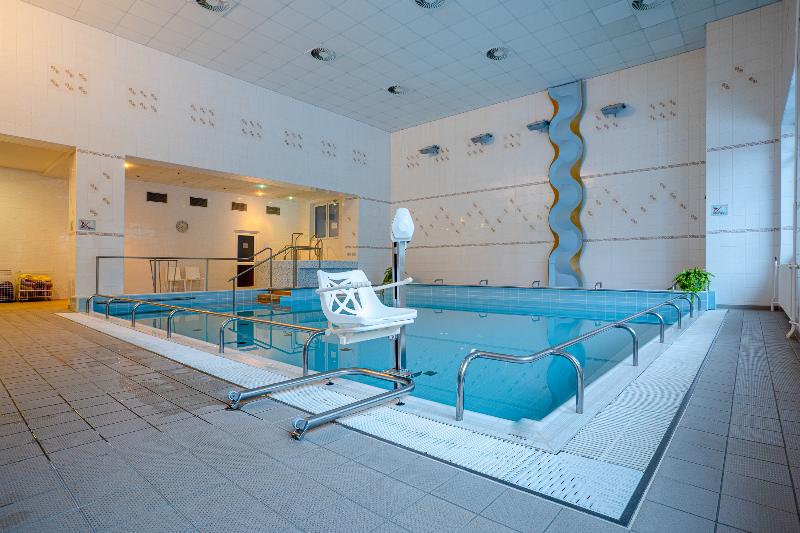 Hotel Behounek Jachymov - Havuz