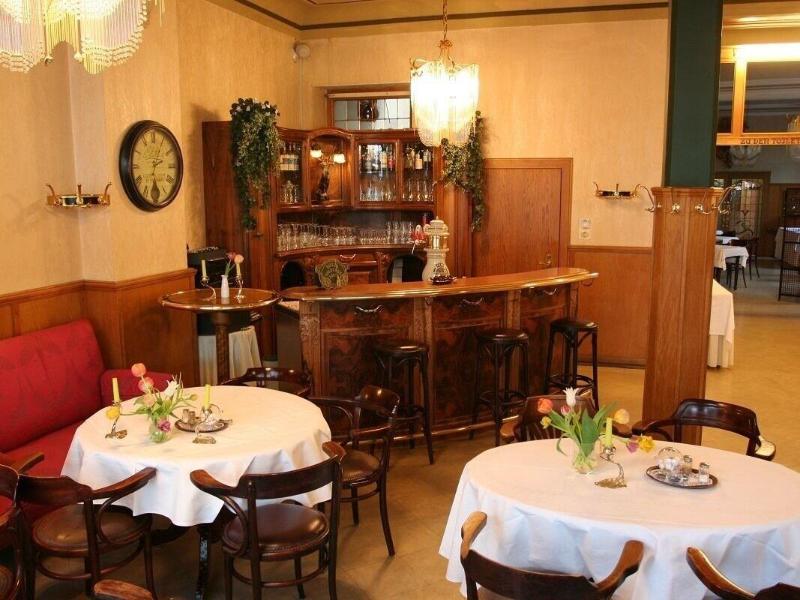 Hotel Goldener Löwe - Bar