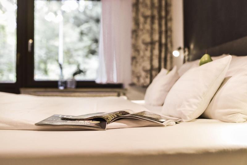 Hotel Barbarossahof - Oda