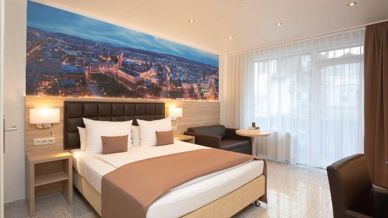 Hotel Barbarossahof - Oda
