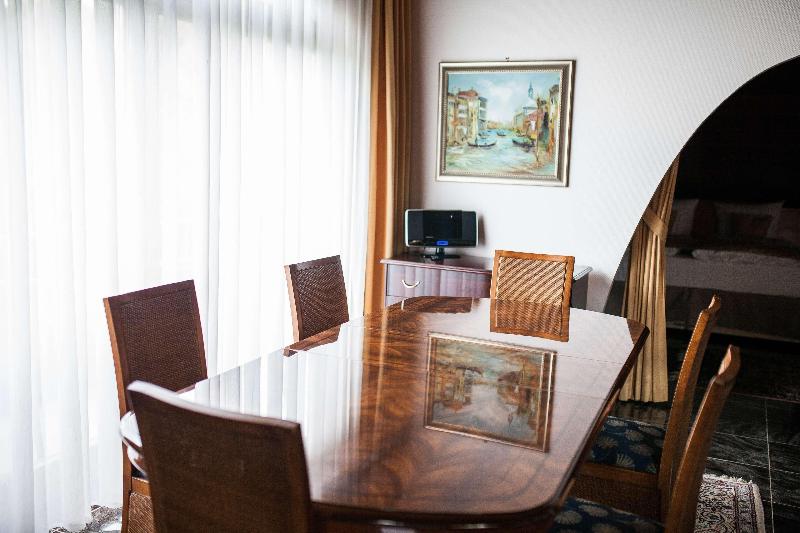 Hotel Barbarossahof - Oda