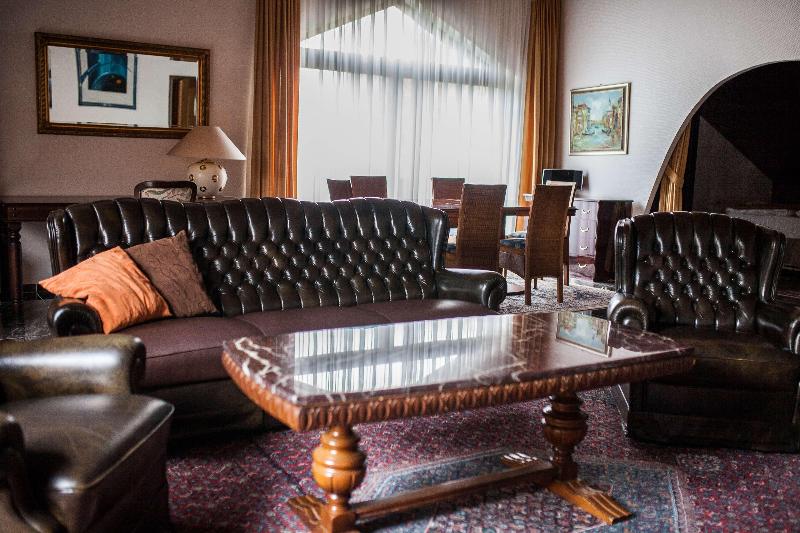 Hotel Barbarossahof - Oda