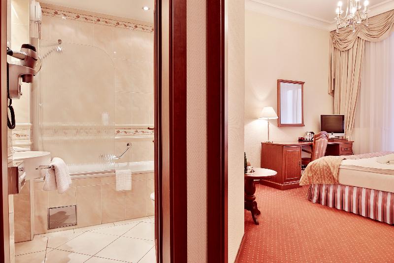 Olympia Wellness Hotel Karlovy Vary - Oda