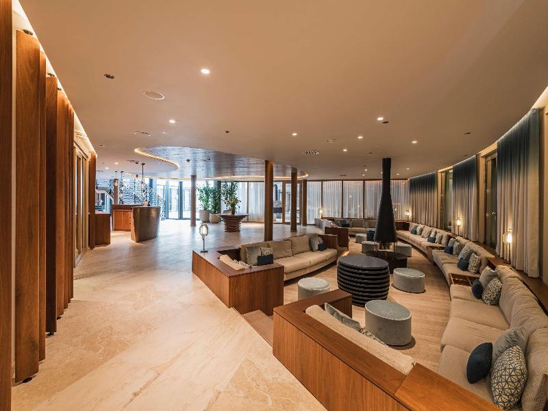 Infinity Hotel & Conference Centre Munich - Genel