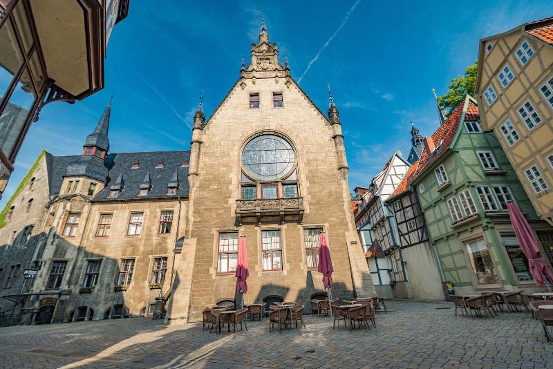 Romantik Am Brühl - Genel
