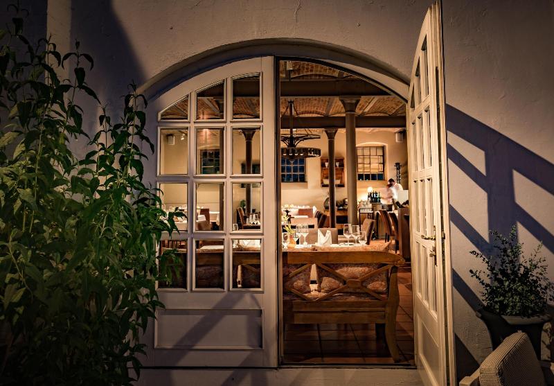 Romantik Am Brühl - Genel