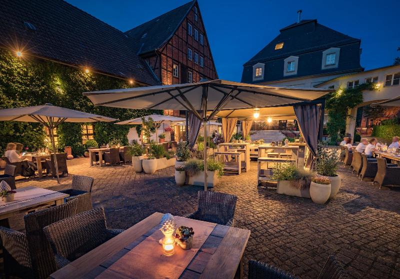 Romantik Am Brühl - Genel