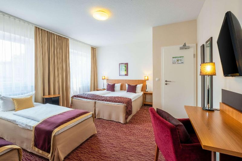 Comfort Hotel Tom Kyle - Oda